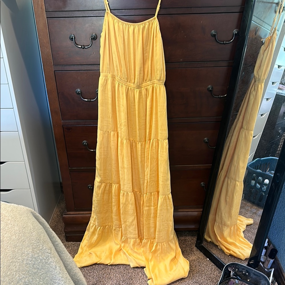 Skies Are Blue Yellow Tiered Sundress Spaghetti Strap Resort Wear